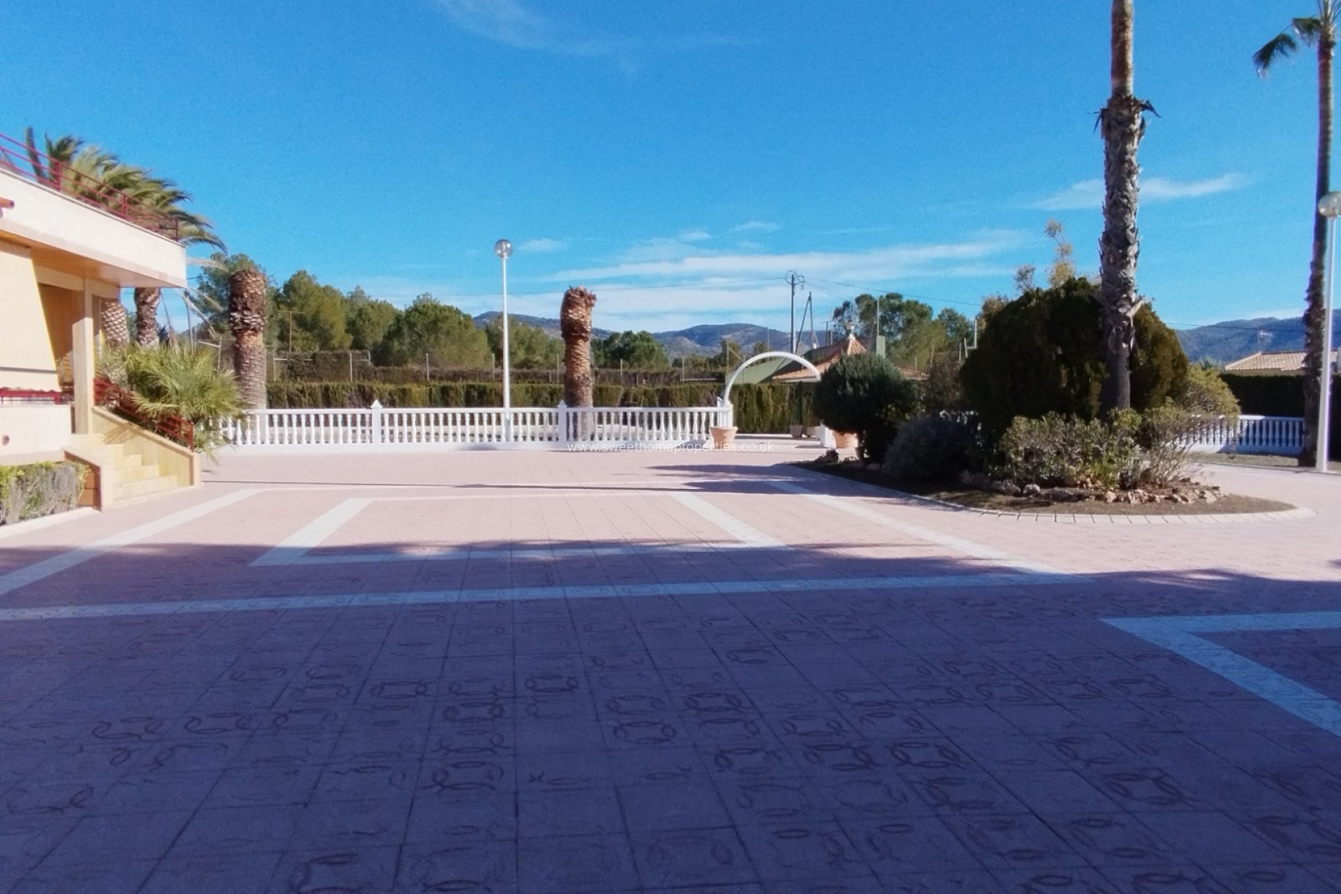 Reventa - Casa de campo - Sax
