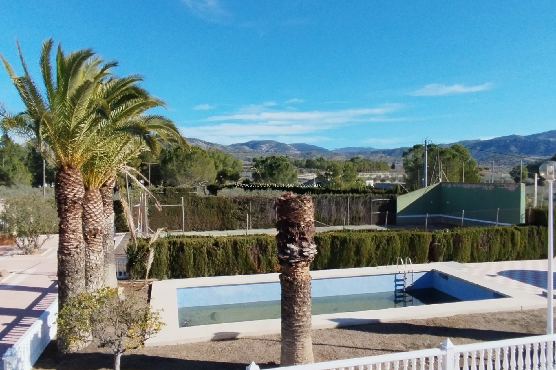 Reventa - Casa de campo - Sax