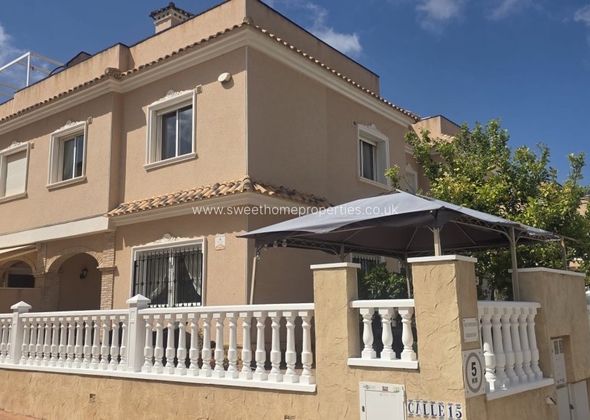 Reventa - Chalet - Orihuela Costa - Villamartin