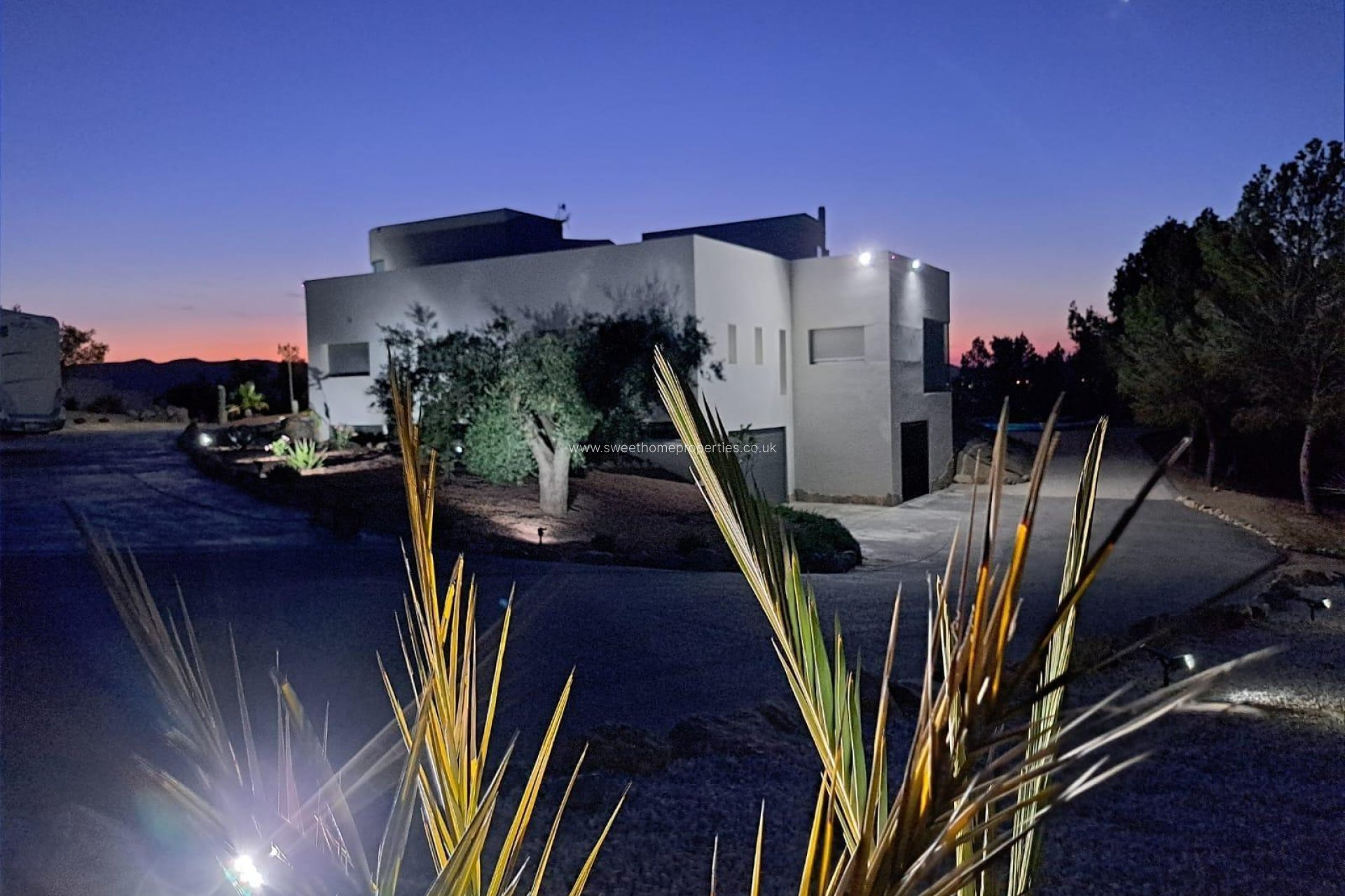 Reventa - Chalet - Petrer - Loma badá