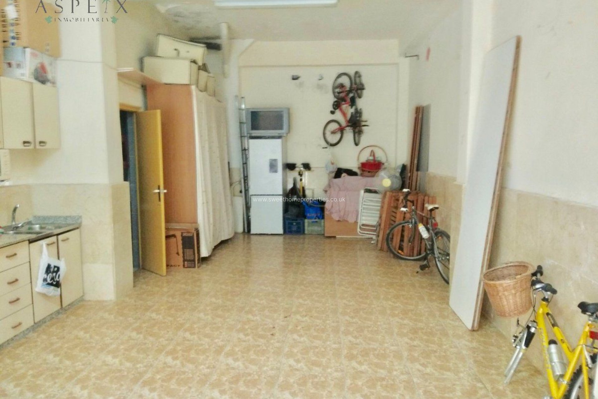 Reventa - Commercial - Aspe - La coca