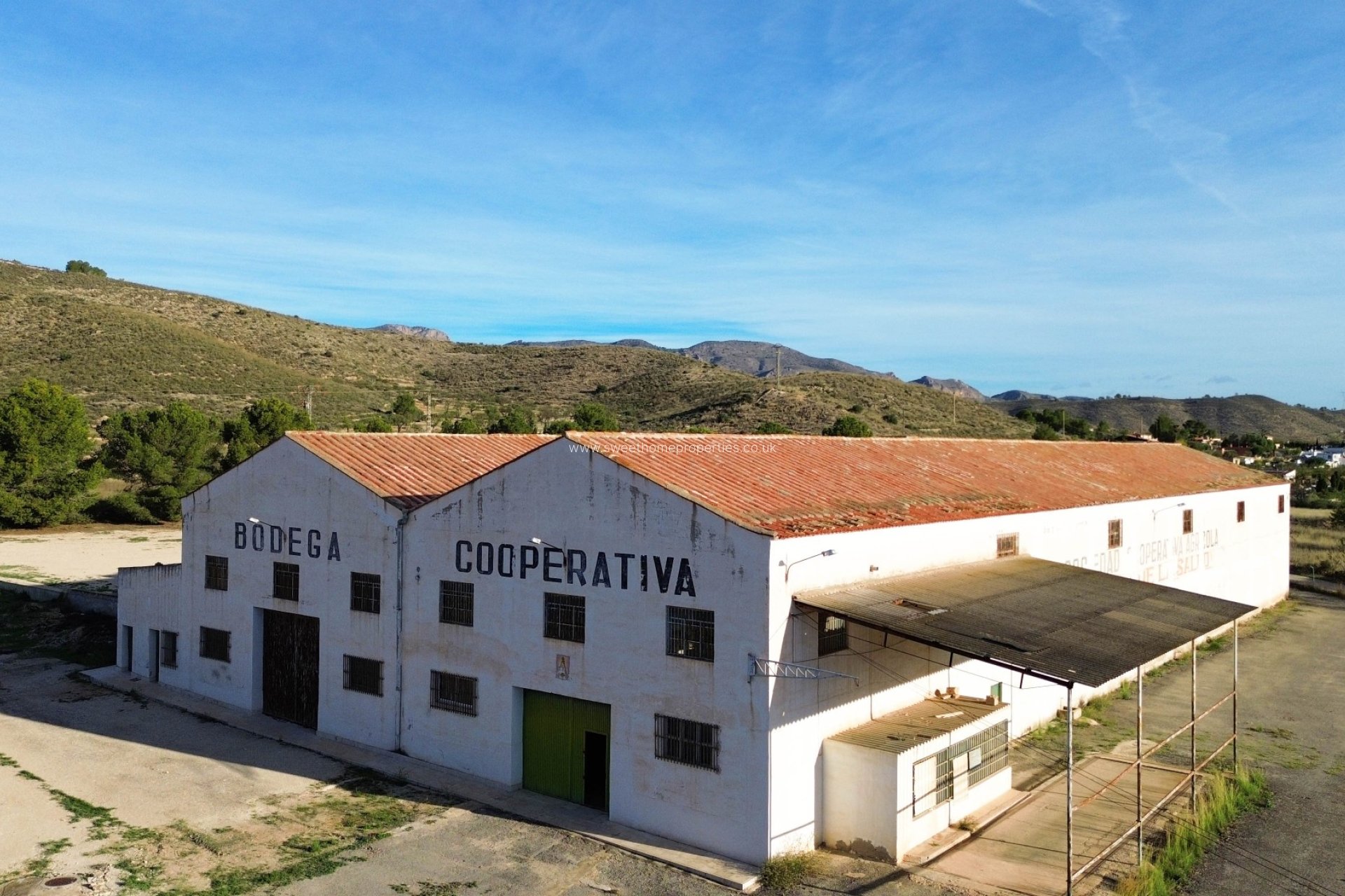 Reventa - Commercial - Hondon De Los Frailes
