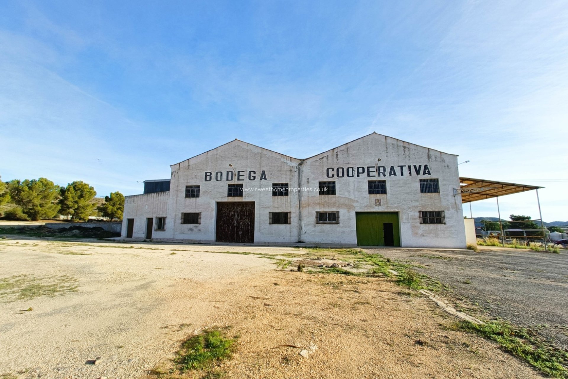 Reventa - Commercial - Hondon De Los Frailes