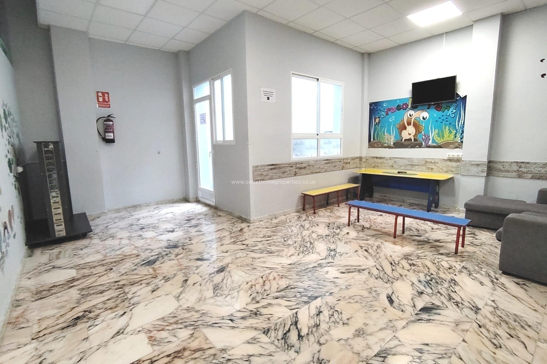 Reventa - Commercial - Monforte del Cid - Comunidad valenciana