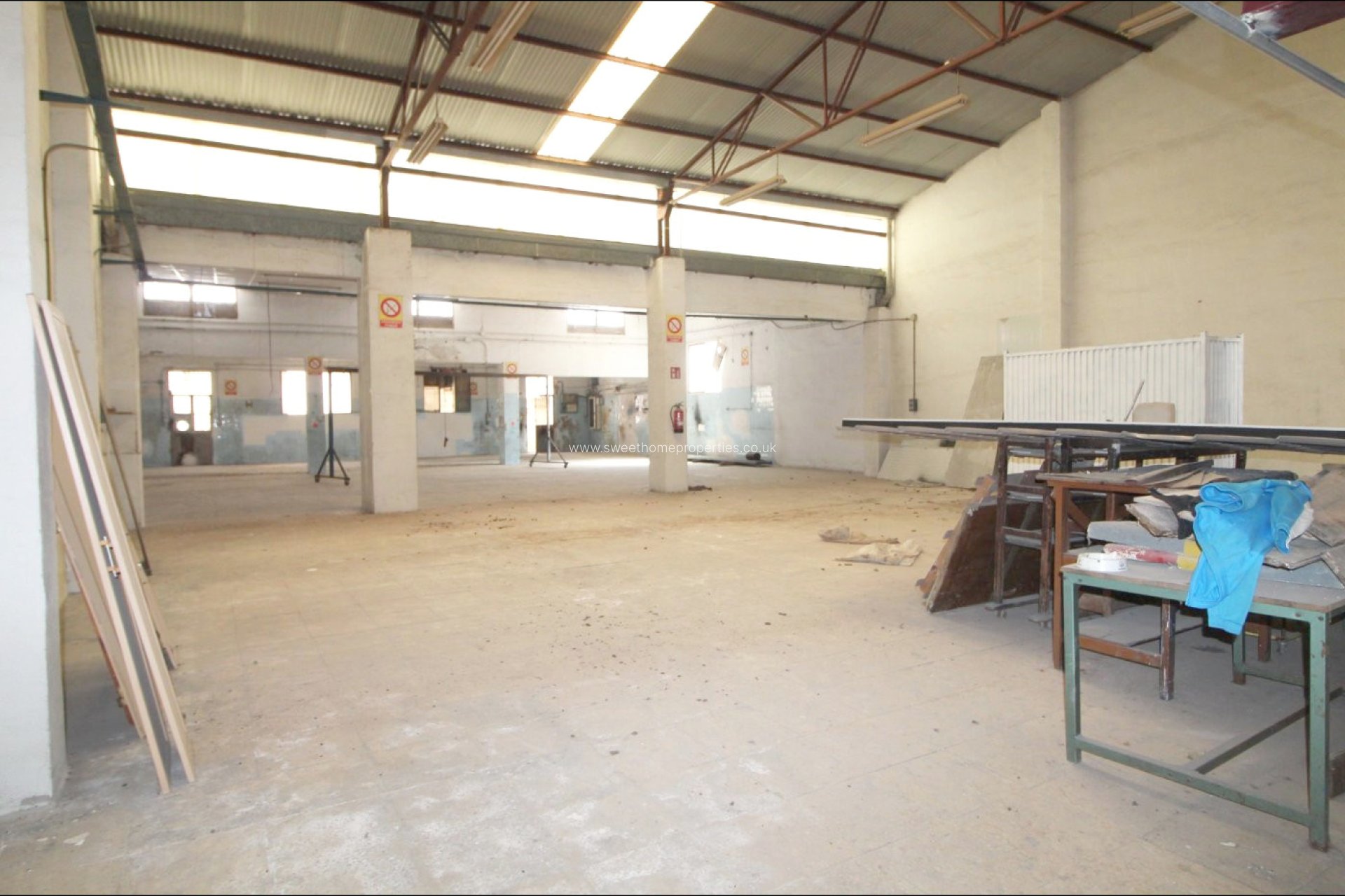 Reventa - Commercial - Monovar - Monóvar-Monòver