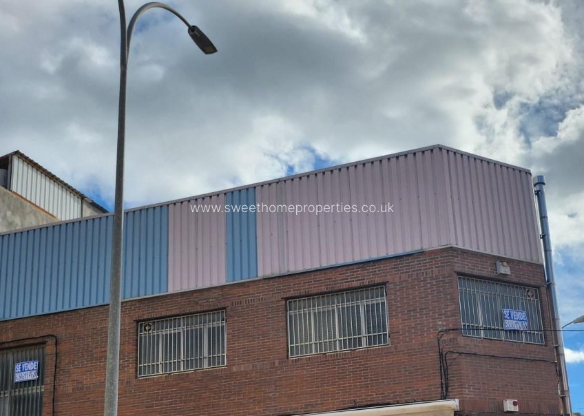 Reventa - Commercial - Petrer - La Foia