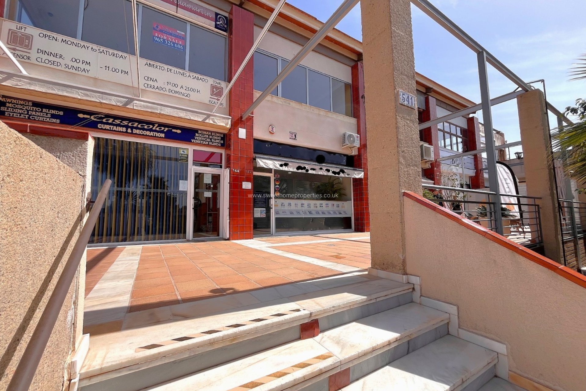 Reventa - Commercial - Villamartin