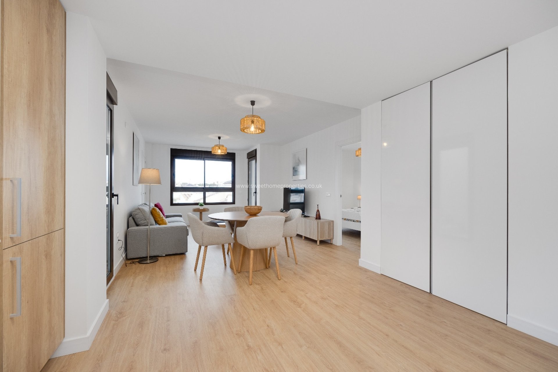 Reventa - Penthouse - Villamartín - PAU 8