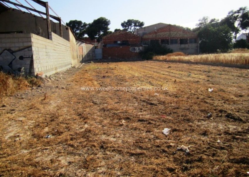 Reventa - Plot - Aspe - El castillo