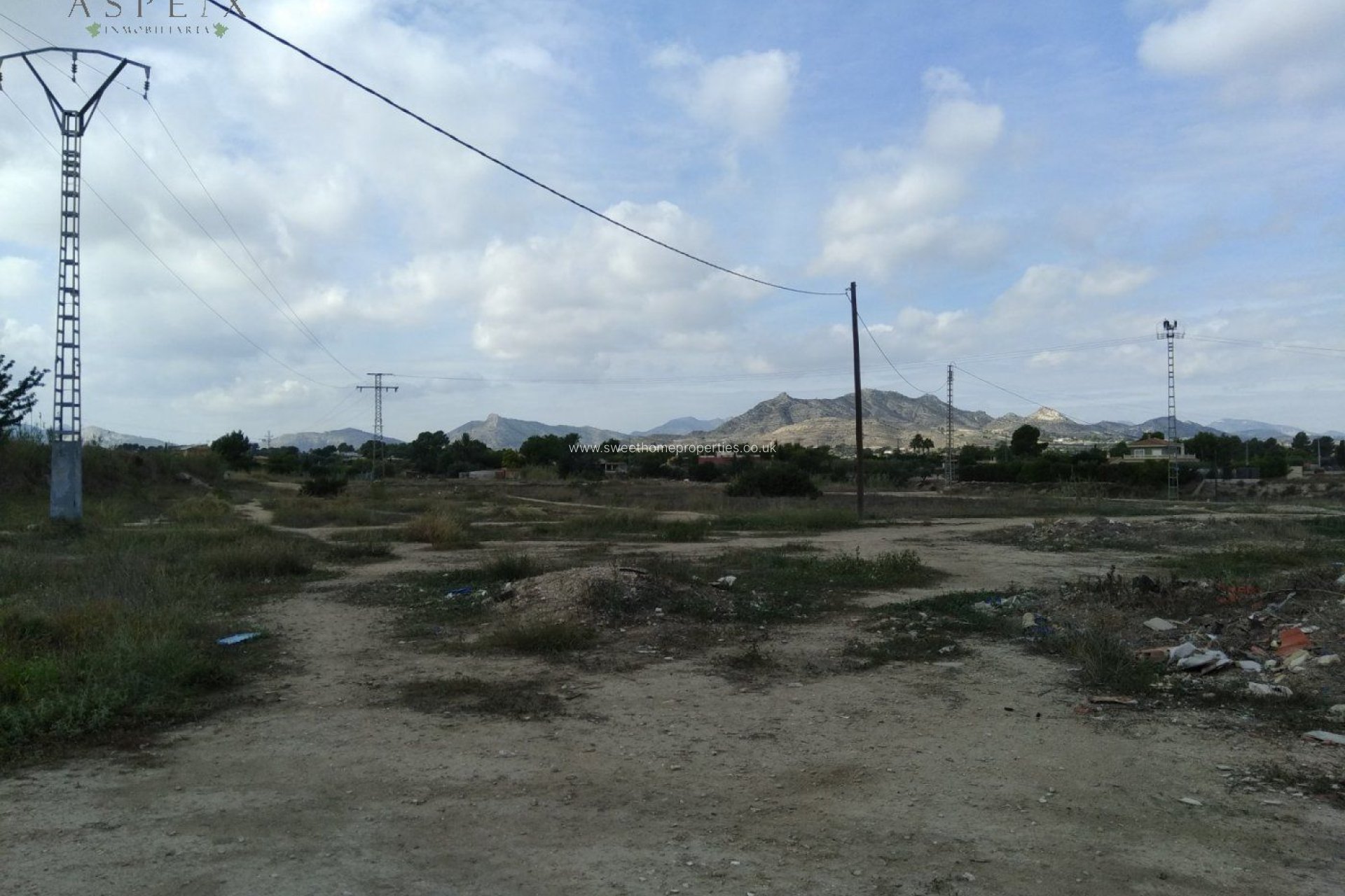 Reventa - Plot - Aspe - Pueblo