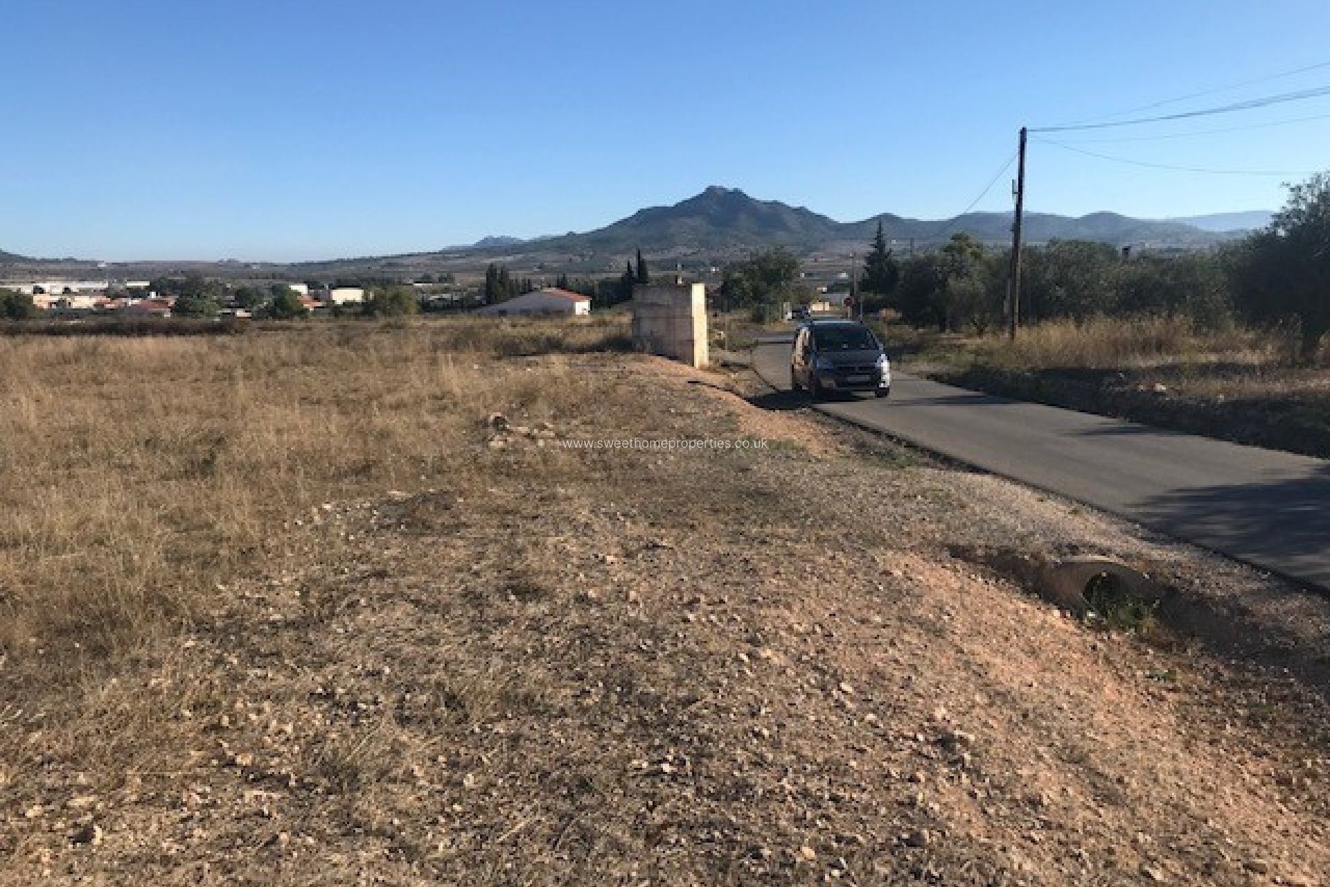 Reventa - Plot - Salinas