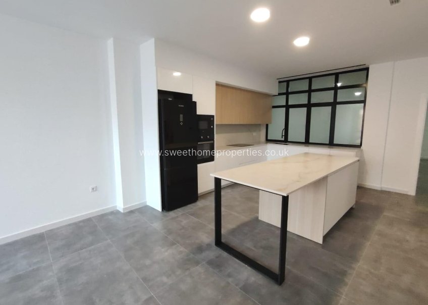 Reventa - Town house - Monforte del Cid - Centro