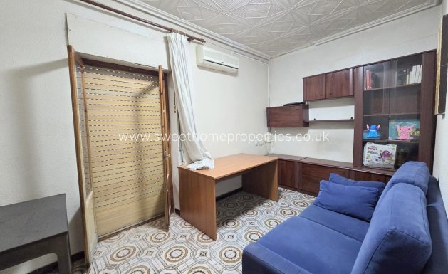 Town house - Resale - Aspe -
                Centro
