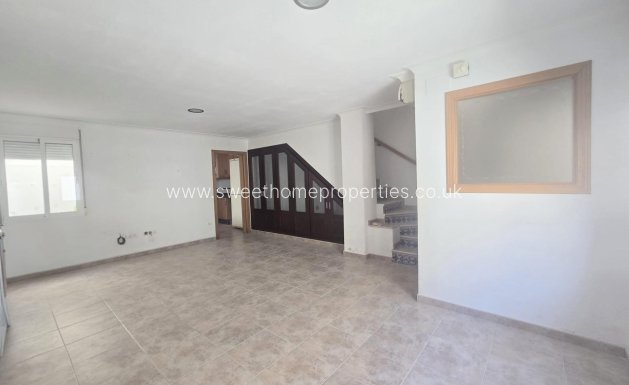 Town house - Resale - Aspe -
                La nía