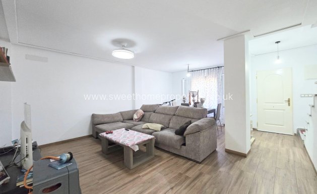 Town house - Resale - Aspe -
                La nía
