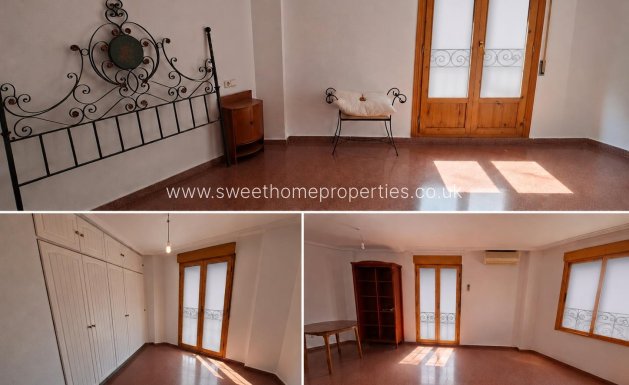 Town house - Resale - Aspe -
                Tres Hermanas