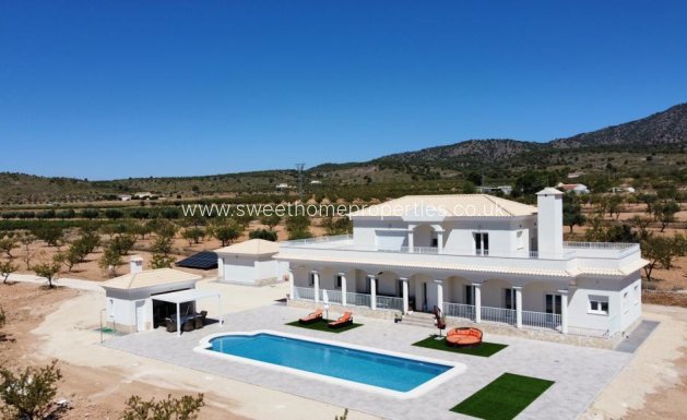 Villa - New Build - Pinoso -
                Pinoso