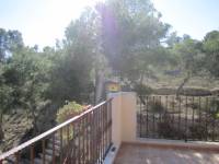 Re-sale - Villa - Pinoso - UBEDA