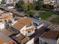 Re-sale - Villa - Playa Flamenca - Alicante