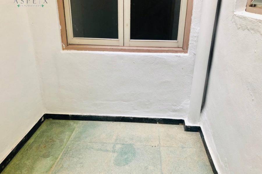 Re-sale - Apartment - Novelda - CENTRO