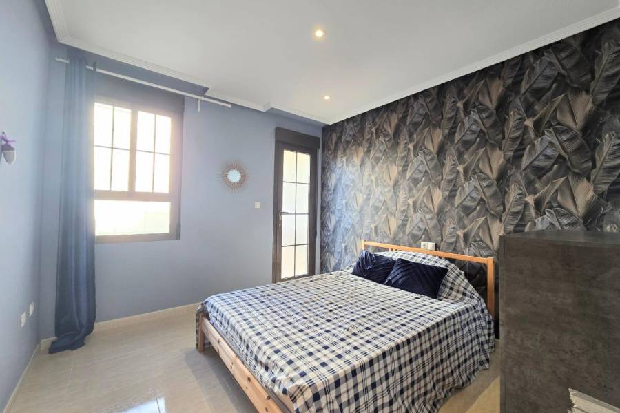 Venta - Flat - Hondon De Las Nieves - LA CANALOSA