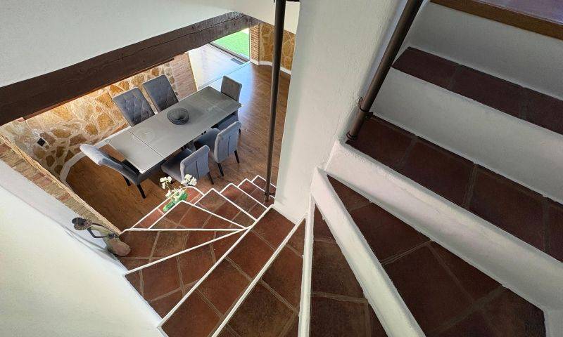 Re-sale - Villa - Villamartin