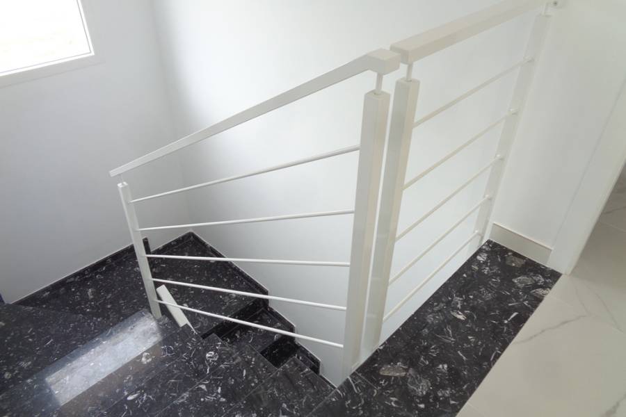 Obra Nueva - Chalet - Pinoso