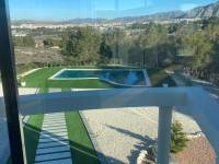 Re-sale - Country house - Petrer - Loma badá