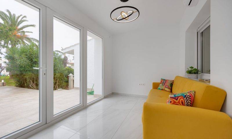 Re-sale - Bungalow - Playa Flamenca - Alicante