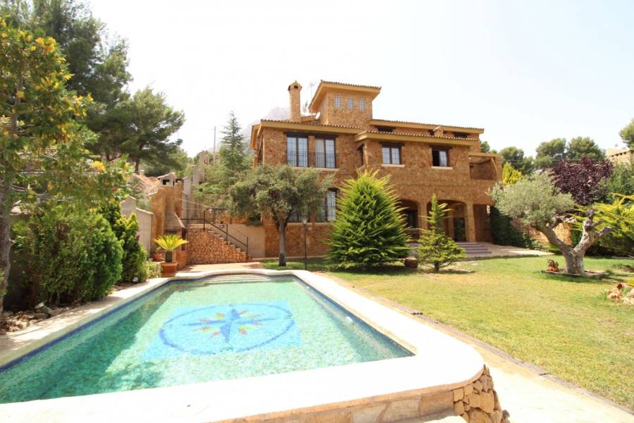 Re-sale - Villa - Tibi - Urbanizaciòn Maigmo