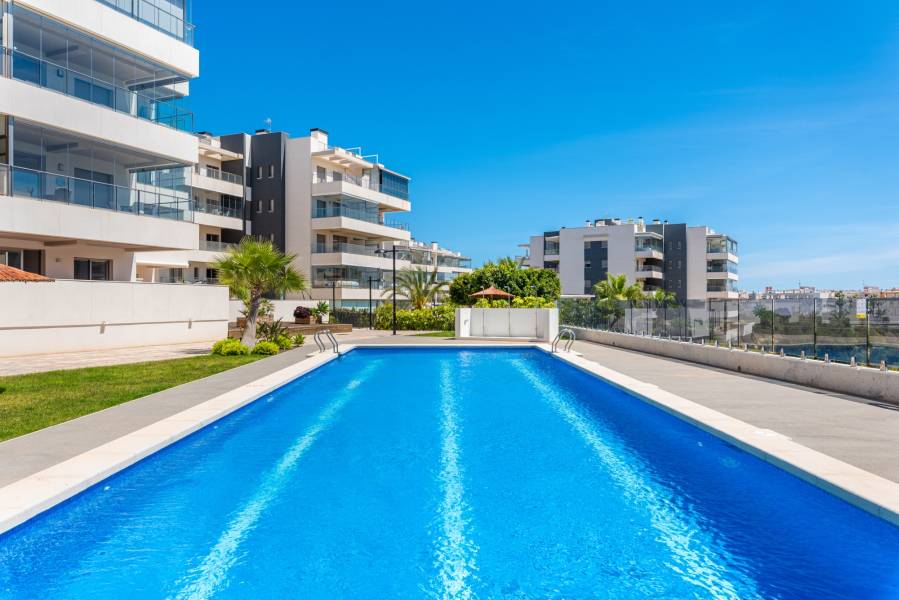 Re-sale - Apartment - Villamartin