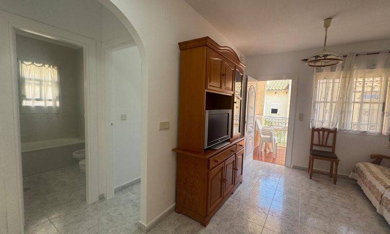 Venta - Apartamento - Playa Flamenca - Alicante