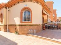 Re-sale - Villa - Playa Flamenca - Alicante
