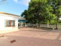 Re-sale - Country house - Monforte Del Cid