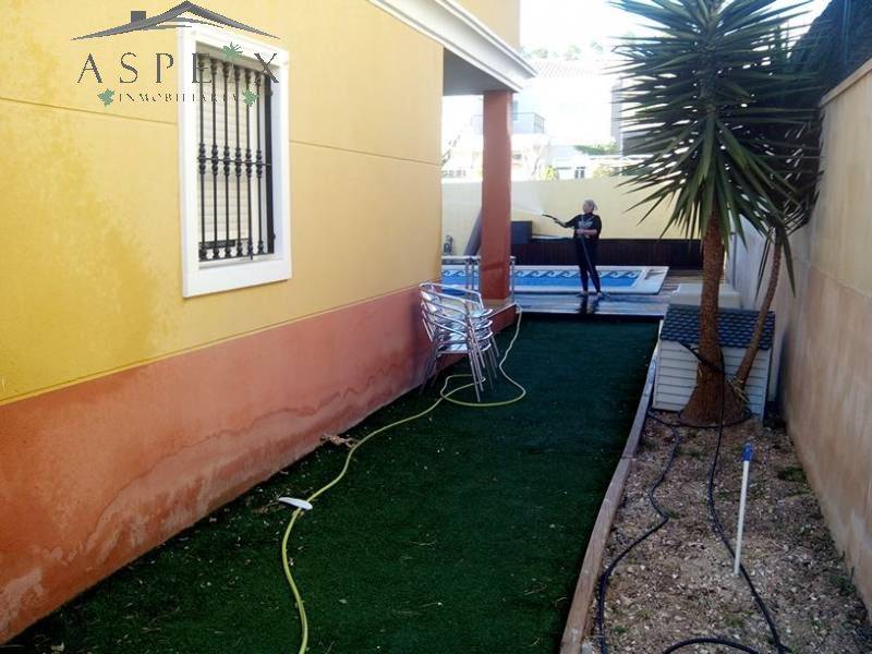 Re-sale - Villa - Aspe  - Santa elena