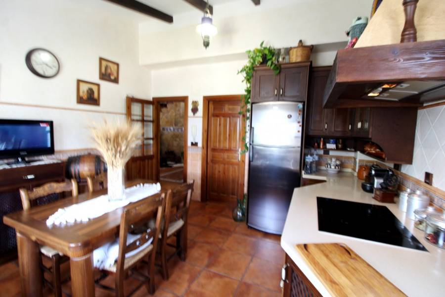 Re-sale - Villa - Tibi - Urbanizaciòn Maigmo