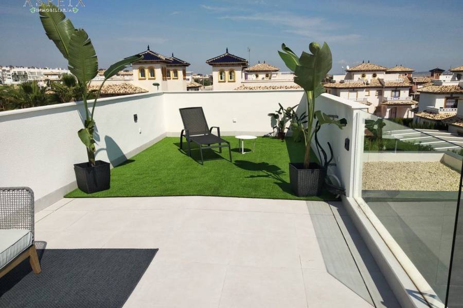 Re-sale - Villa - La Marina - El pinet