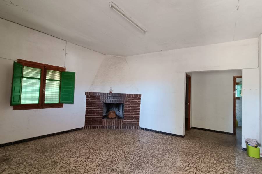 Re-sale - Country house - Hondon De Los Frailes