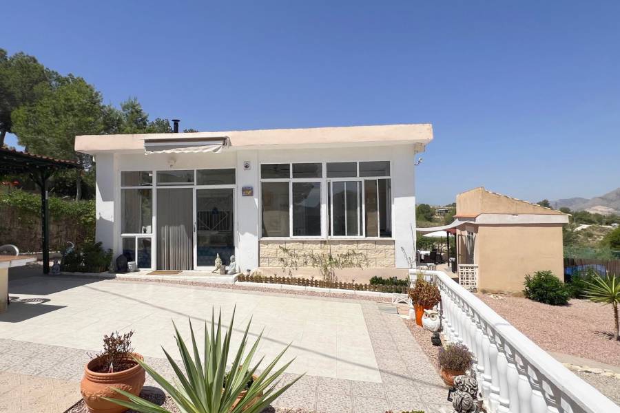 Re-sale - Country house - Hondon De Los Frailes
