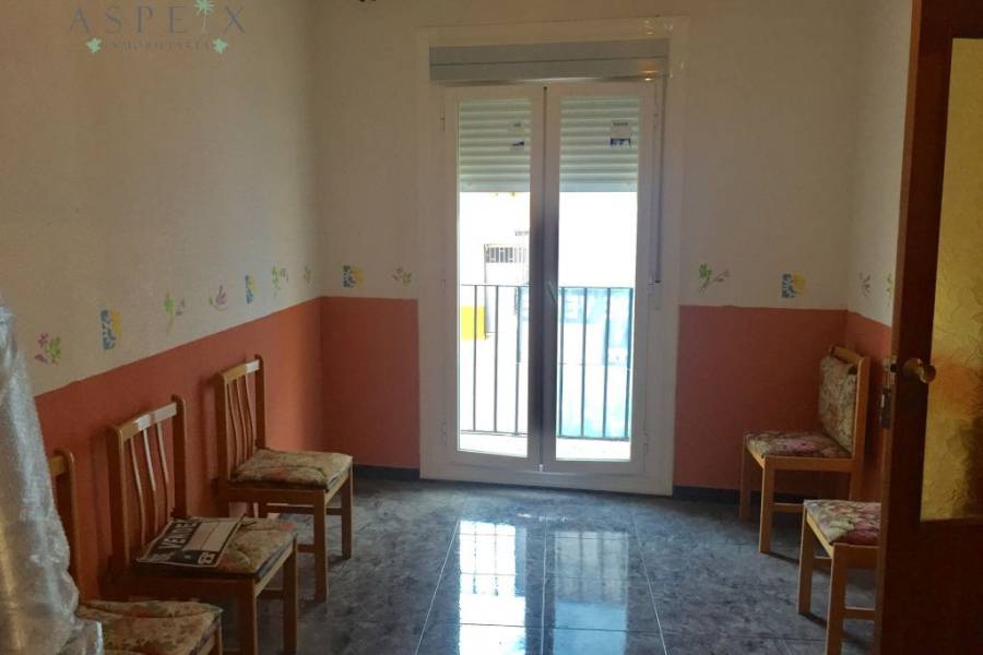 Re-sale - Villa - Aspe - Centro