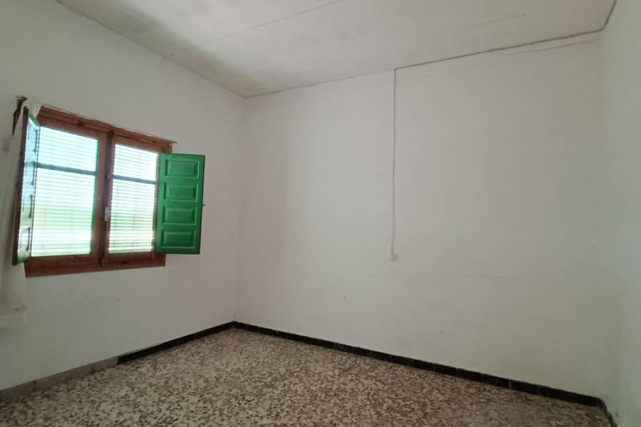 Re-sale - Country house - Hondon De Los Frailes