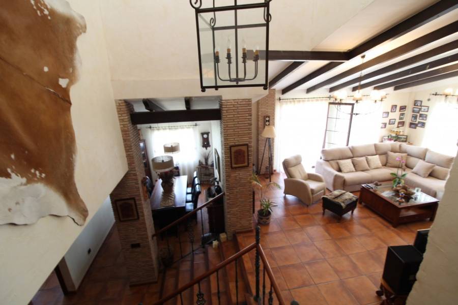 Re-sale - Villa - Tibi - Urbanizaciòn Maigmo