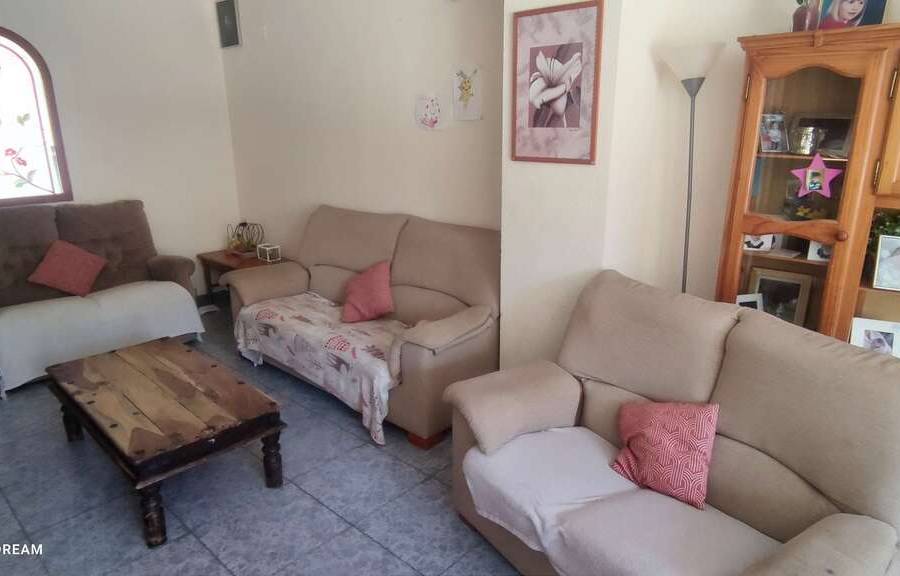 Re-sale - Country house - Monovar