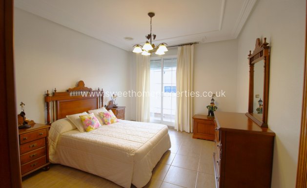 Obra nueva - Business - Jacarilla