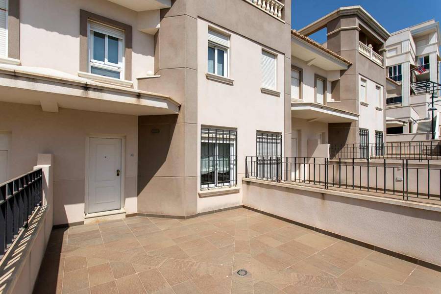 Re-sale - Townhouse - Santa Pola - Santiago Bernabeu