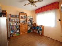 Re-sale - Villa - Elche