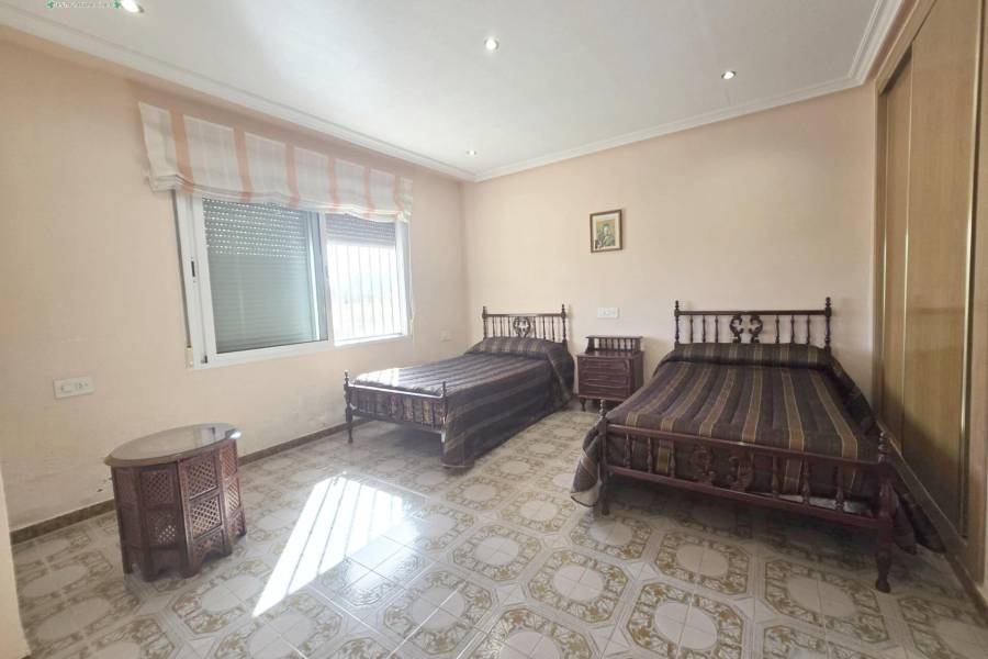 Re-sale - Country house - Aspe