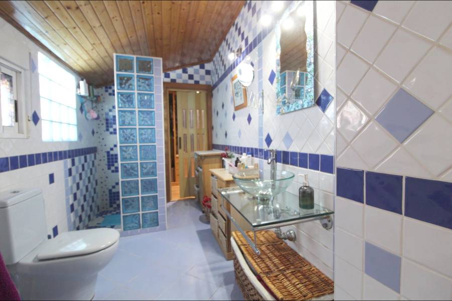 Re-sale - Country house - Hondon De Los Frailes