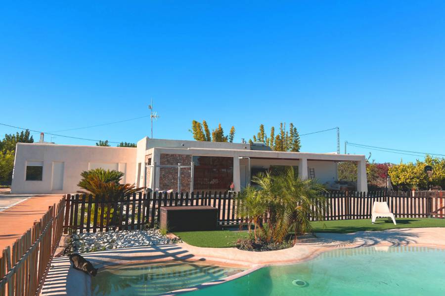 Venta - Casa de campo - Novelda