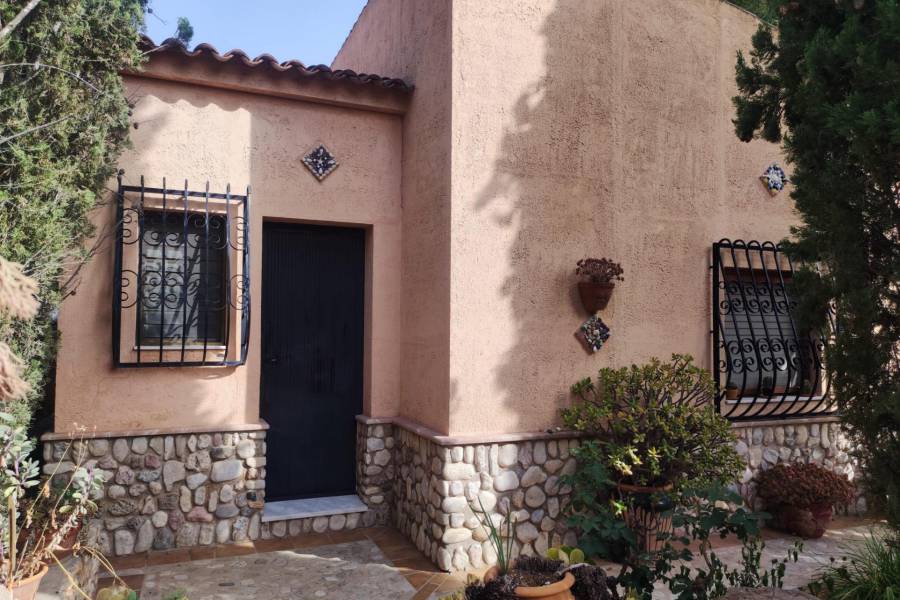 Re-sale - Country house - Novelda - CAMPET